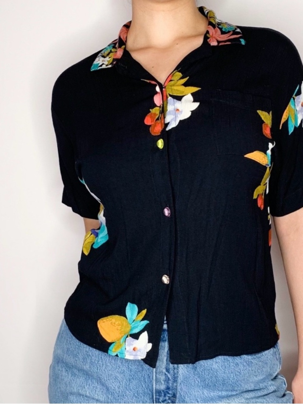 Vintage Carole Little Fruits Rayon Spring blouse top S petite Black button down